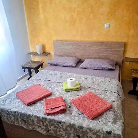 Lionz Village Skála Foúrkas